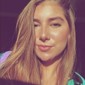 Meet your Posher, Bethany